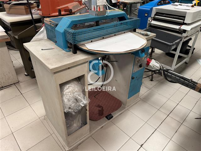 Máquina de entretelar - Lote 12