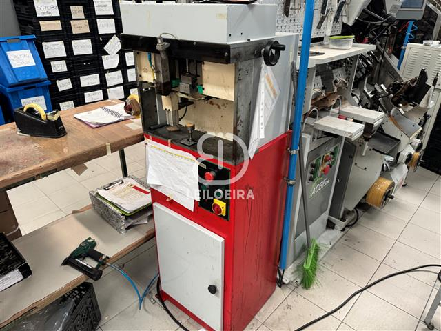 Fotografia de equipamento: Máquina de fita - Lote 25