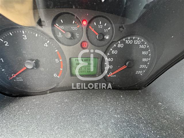 Viatura - Lote 68