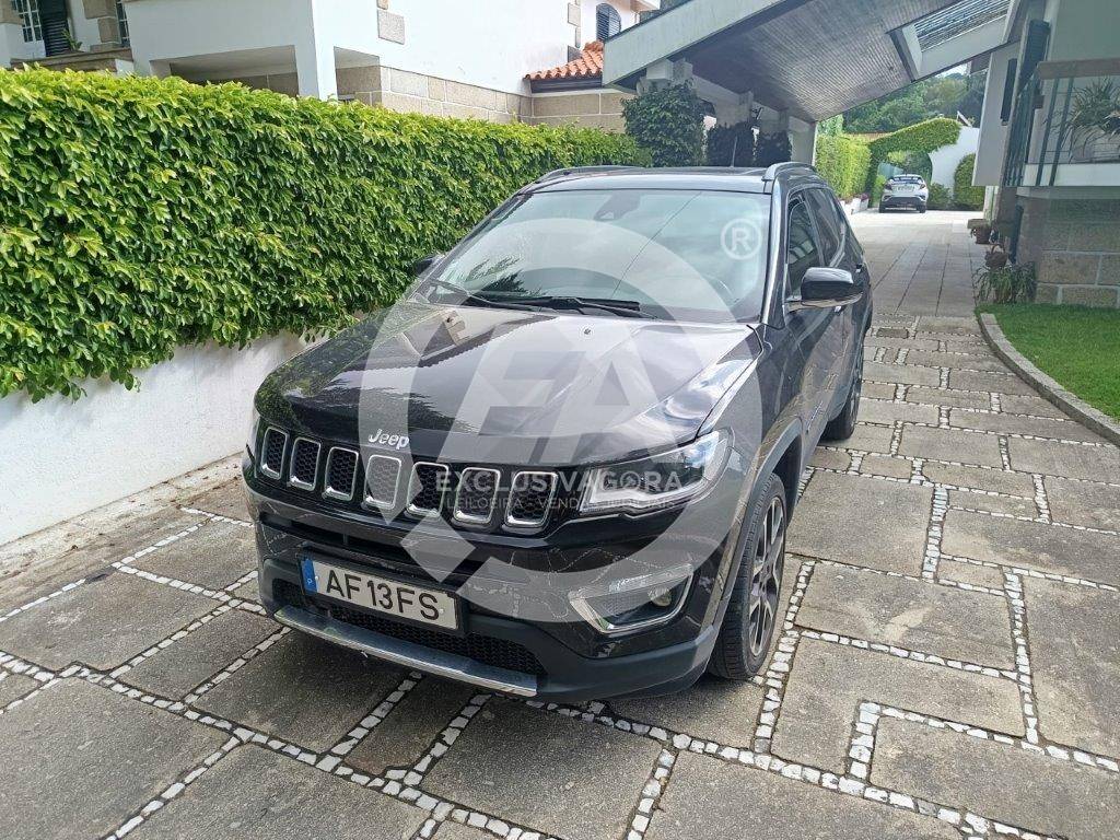 Fotografia de veículo: JEEP COMPASS 1.3 HYBRID 4X4 - 2021