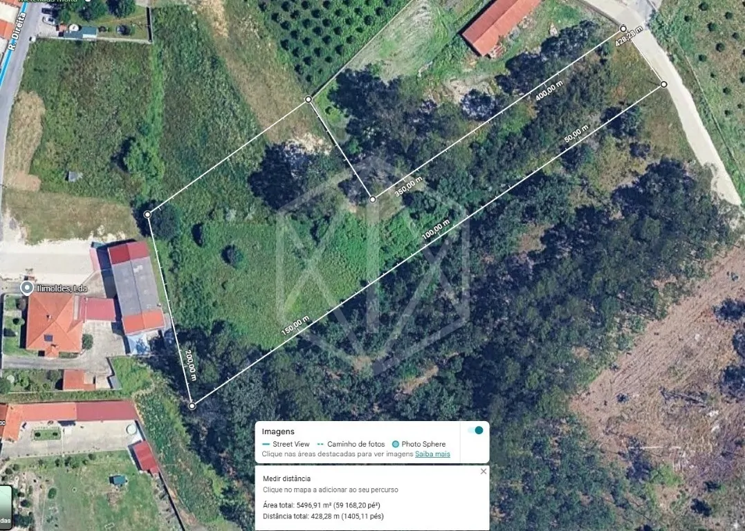 Terrenos Contíguos com Área Total de 5496m2 na Marinha Grande, Leiria