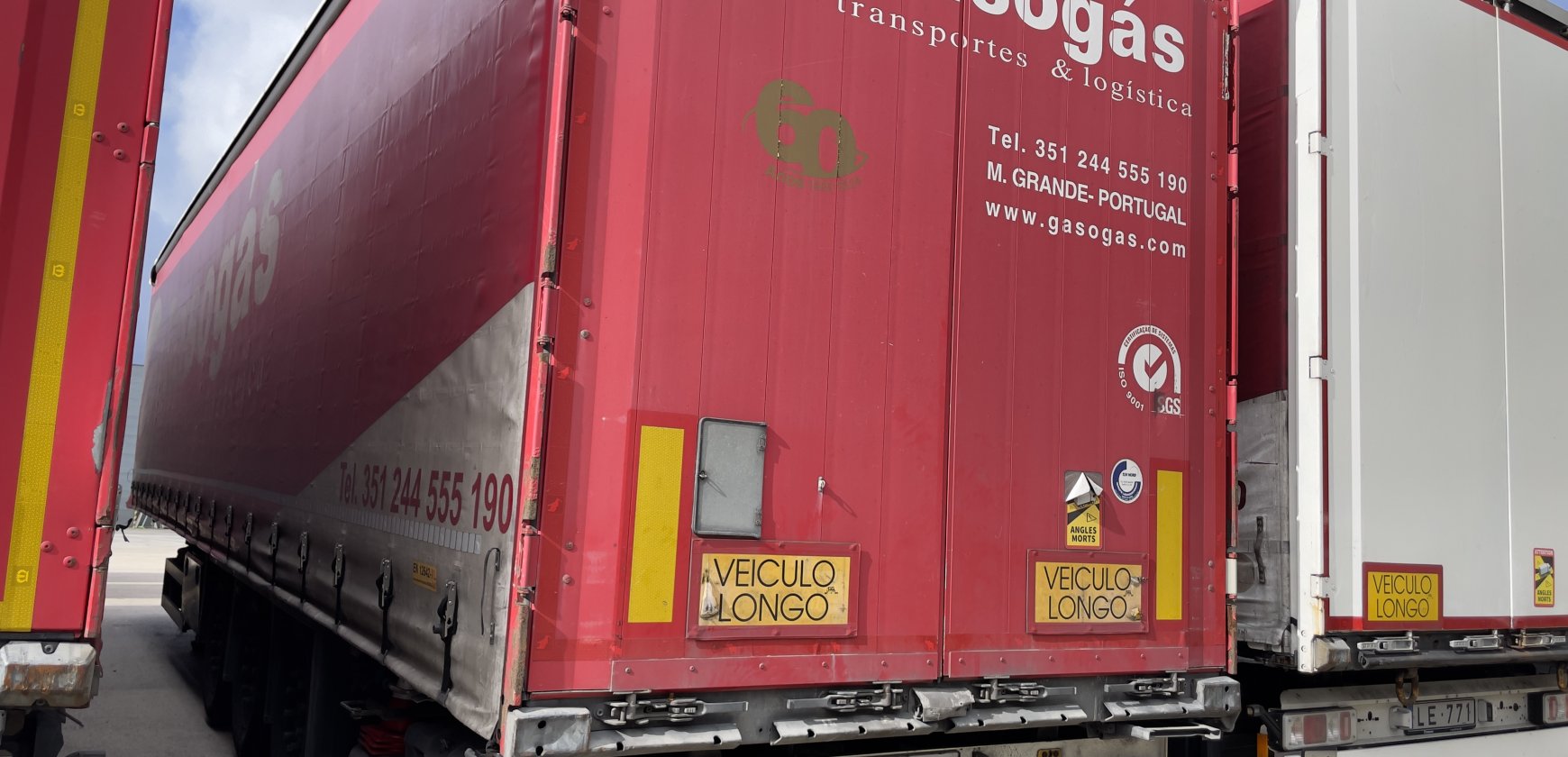 Fotografia de veiculos: SEMI-REBOQUE L-200109 SCMITZ CARGOBULL SCB-S3T DE 2016