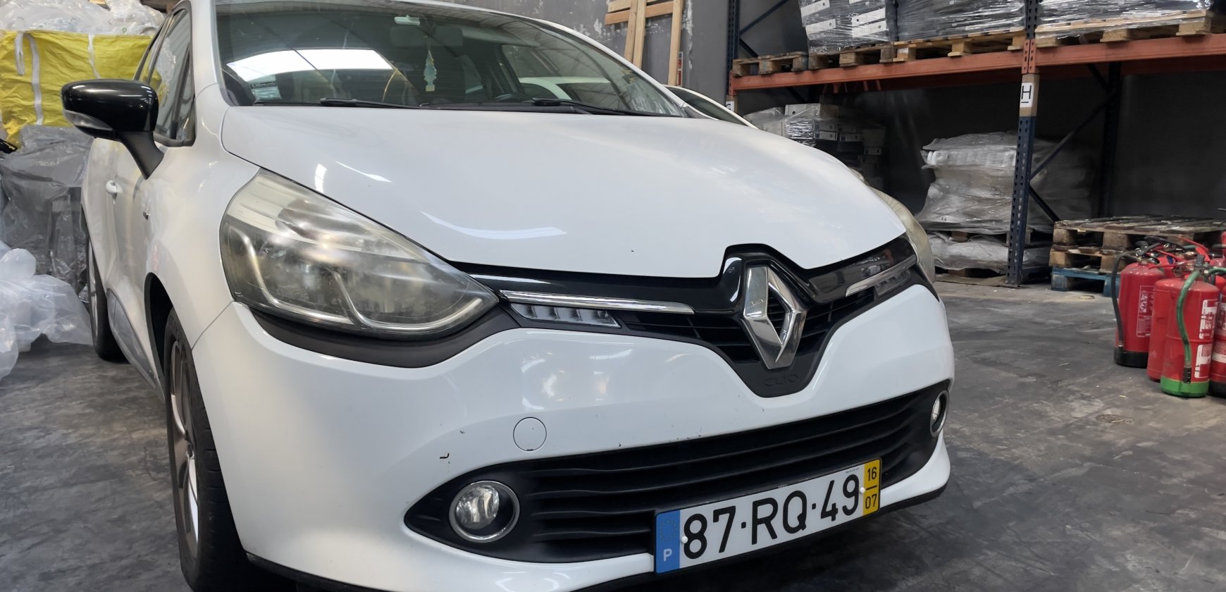 Fotografia de veiculos: RENAULT CLIO DE 2016
