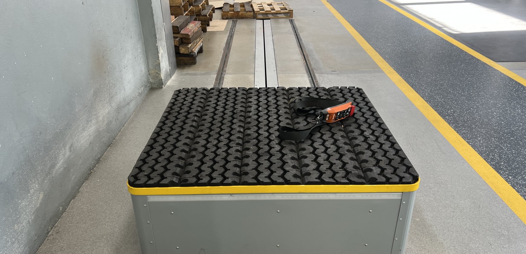 TRANSPORTADOR TERRESTRE DOORGATE