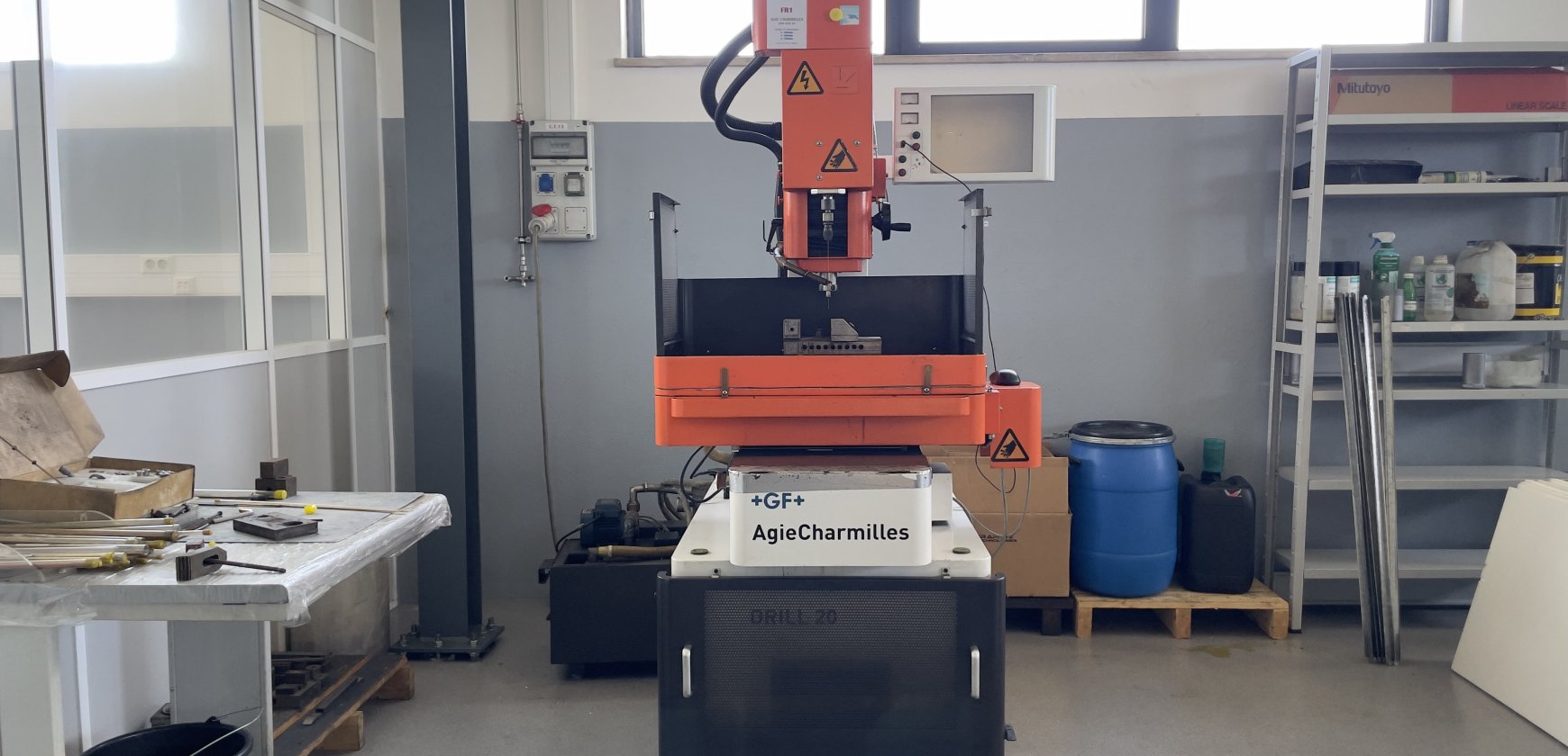 EROSÃO DE FIO AGIECHARMILLES EDM DRILL 20