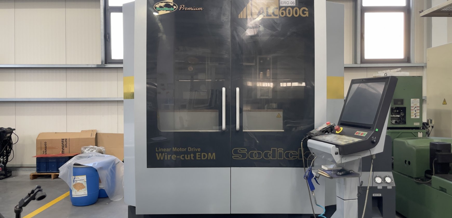 ELETROEROSÃO A FIO SODICK SPWA600T