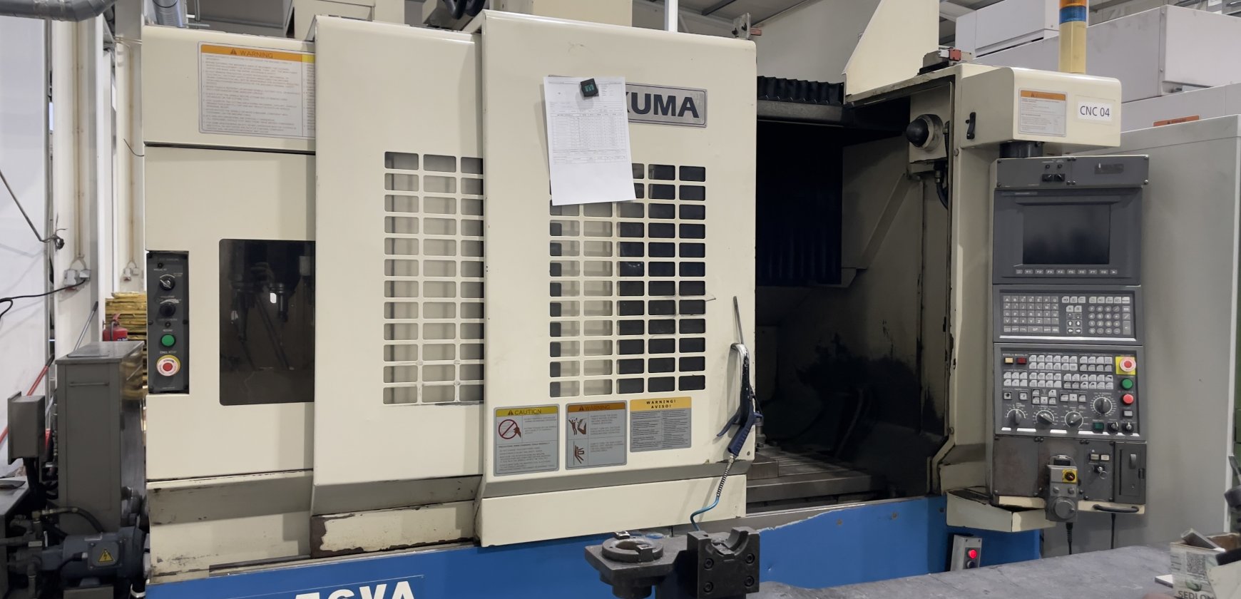 FRESADORA CNC DE 3 EIXOS OKUMA MB-56VA
