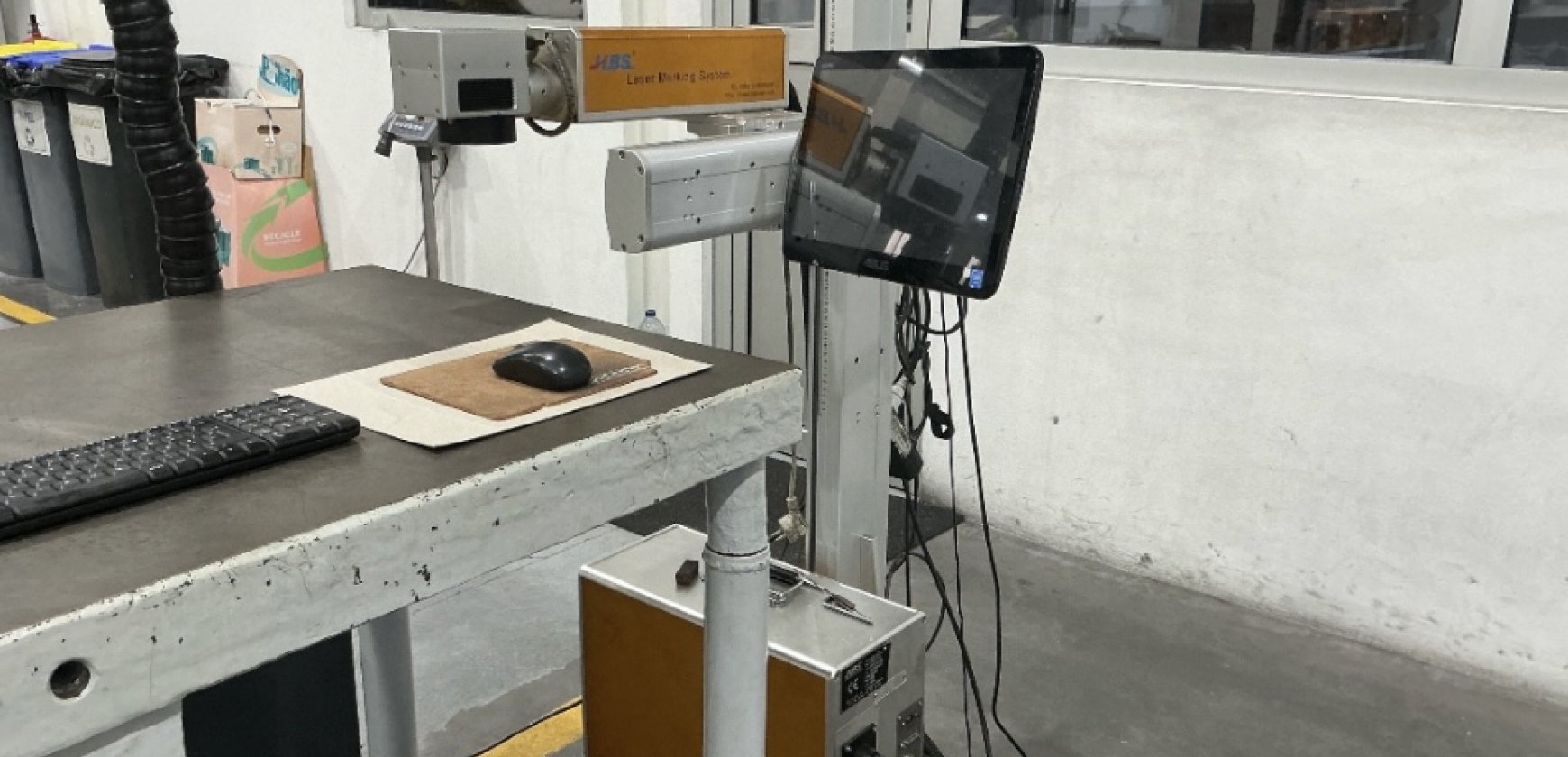 MÁQUINA LASER HBS -GQ-30D