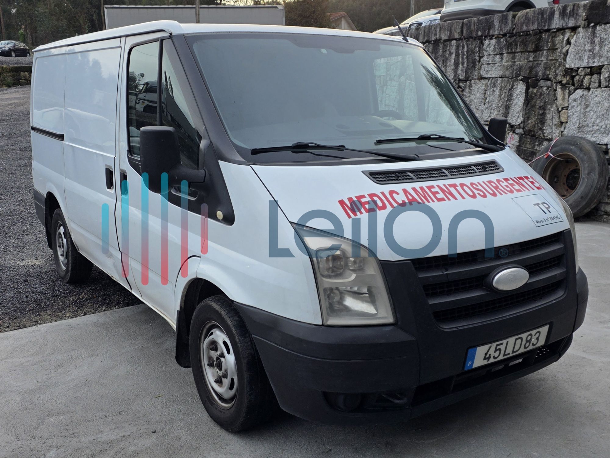 Fotografia de veículo: FORD TRANSIT DO ANO 2010