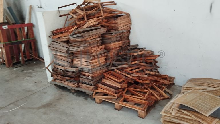 Stock de Artigos de Apicultura