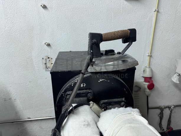 Fotografia de equipamento: Ferros de Passar