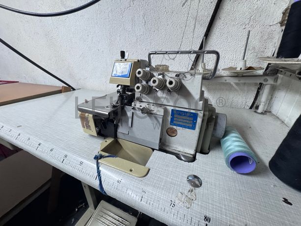 Fotografia de equipamento: Máquina de Corte e Cose