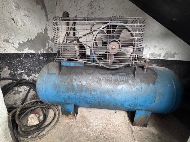 Fotografia de equipamento: Compressor