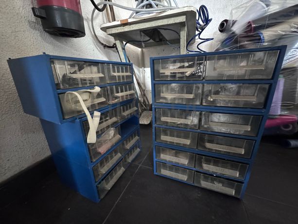 Fotografia de equipamento: Mobiliário · Carrinho de apoio