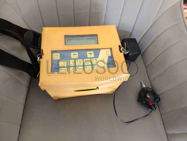 Fotografia de equipamento: Analisador de gases portátil
