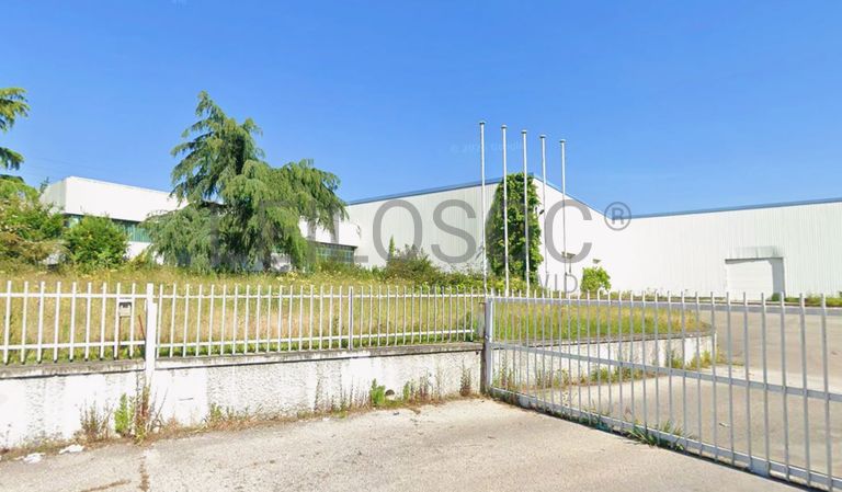 Fotografia de imóvel: Armazém e Terrenos · Valongo do Vouga, Águeda