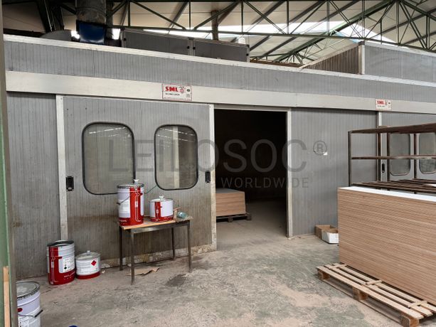 Fotografia de equipamento: Cabine de Pintura/ Envernizamento 