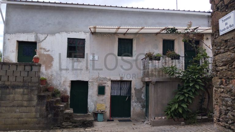 Fotografia de direito: Quinhão Hereditário · São Vicente da Beira, Castelo Branco 
