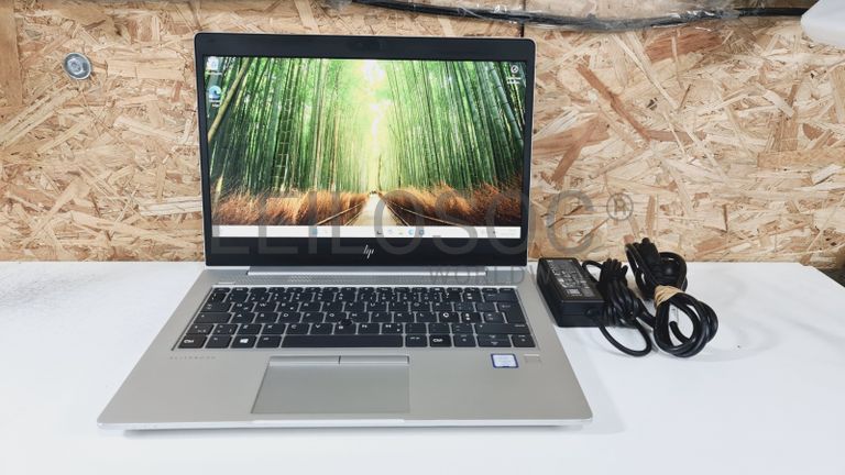 Fotografia de equipamento: Computador portátil HP EliteBook 830 G6  