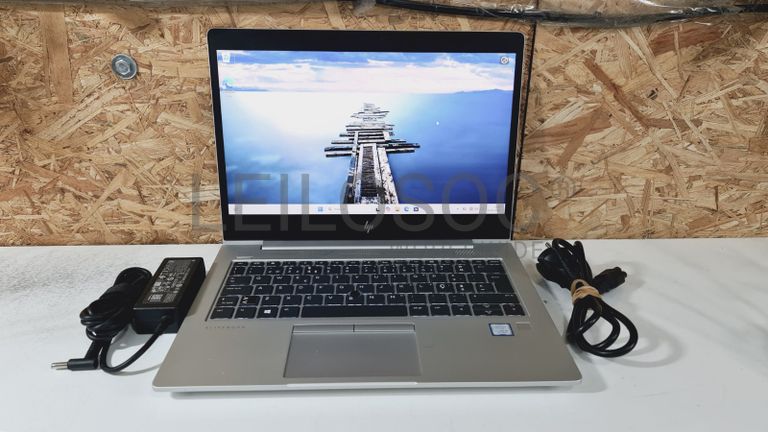 Fotografia de equipamento: Computador porta?til HP EliteBook 830 G6