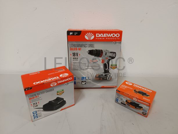 Fotografia de mobiliário: Aparafusadora Daewoo 