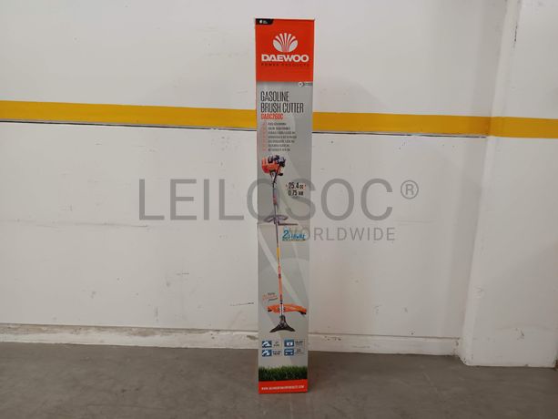 Fotografia de mobiliário: Roçadora Daewoo 