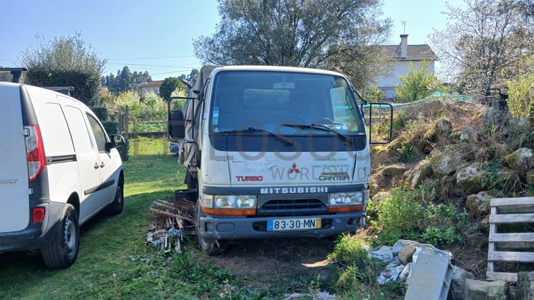 Mitsubishi Canter · Ano 1999
