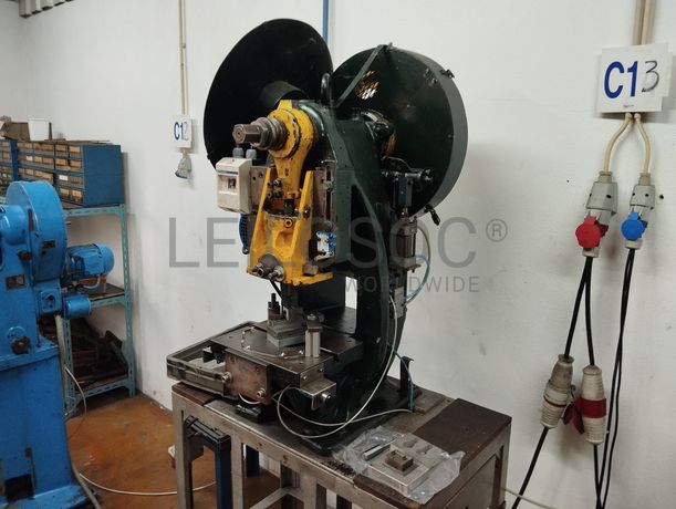 Fotografia de equipamento: Prensa