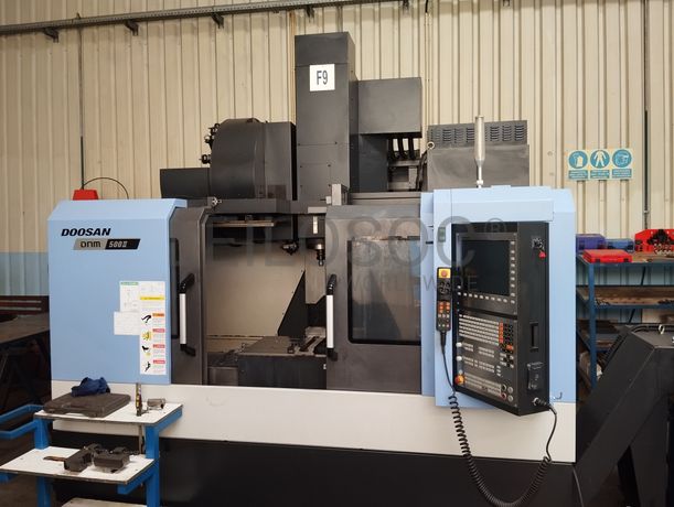 Fotografia de equipamento: CNC