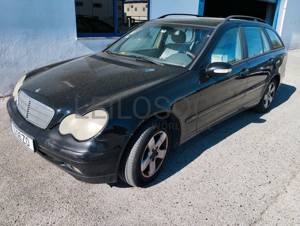 Fotografia de veículo: Mercedes-Benz C 220 CDI · Ano 2005