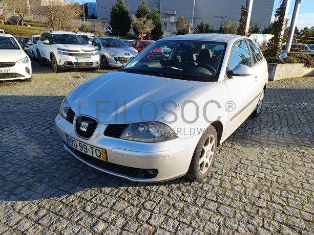 Fotografia de veículo: Seat Ibiza 1.2 · Ano 2002