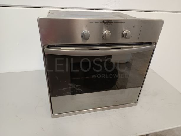 Fotografia de equipamento: Forno Ariston