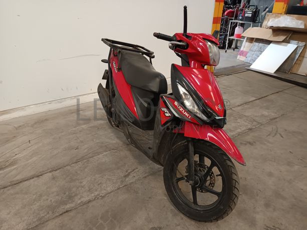 Fotografia de veículo: Suzuki UK 110 Address · Ano 2015