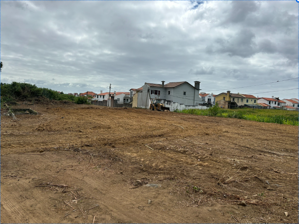 Terreno · Ponta Delgada, Açores