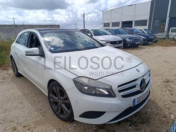 Mercedes-Benz A 180 · Ano 2013