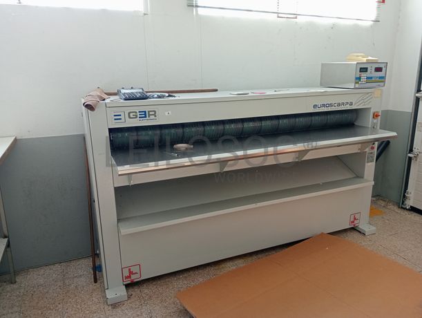 Fotografia de equipamento: Máquina de medir pele