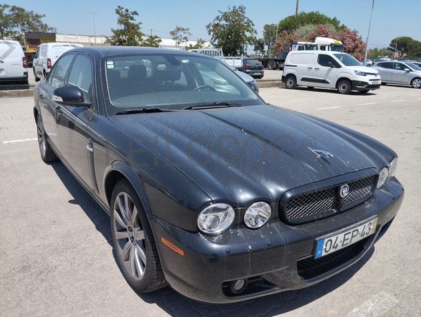 Jaguar XJ8 3.5 V8 Executive · Ano 2007