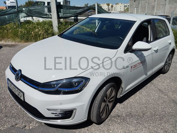 Fotografia de veículo: Volkswagen Golf · Ano 2020