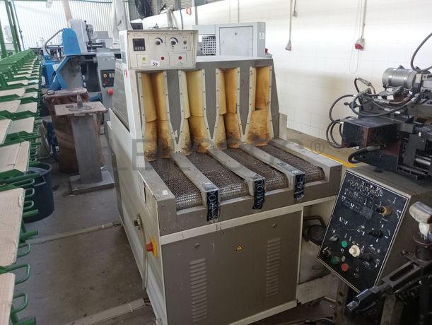 Máquina de Cardar com Aspiração · Forno · Sifione