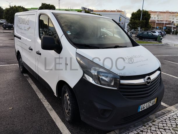 Fotografia de veículo: Opel Vivaro 120C Ano 2018