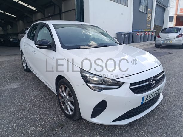Fotografia de veículo: Opel Corsa · Ano 2022