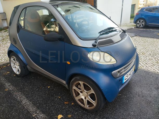 Fotografia de veículo: Smart City Coupé 450 · Ano 2000