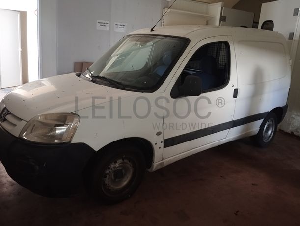 Fotografia de veículo: Peugeot Partner Van 1.9 D · Ano 2004