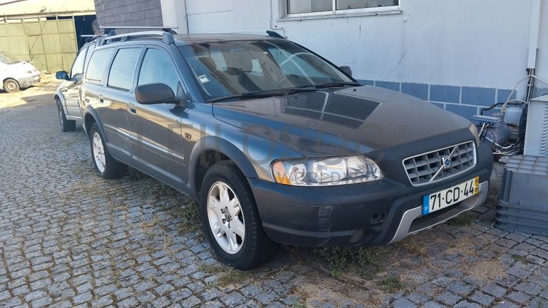 Fotografia de veículo: Volvo XC 70 · Ano 2006