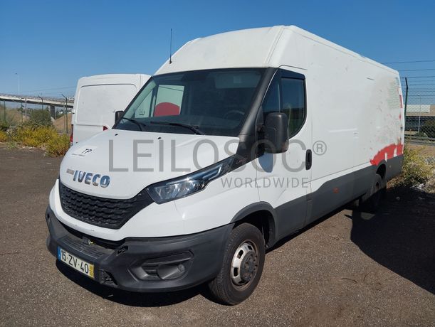 Iveco Daily · Ano 2020
