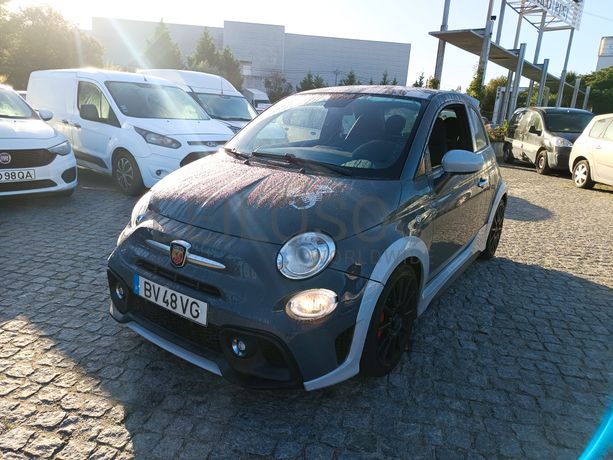 Abarth 695 70 Anniversário · Ano 2020