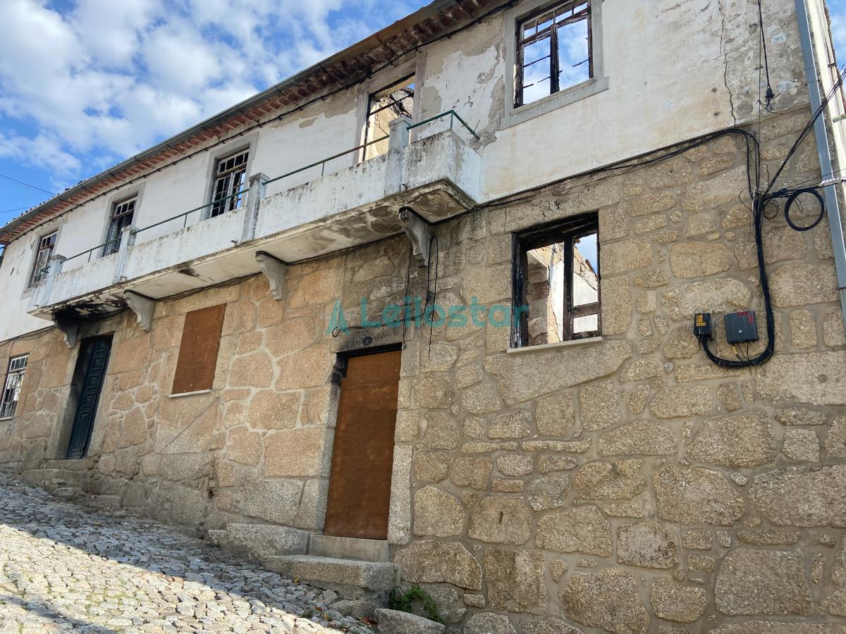 Fotografia de imóvel: 1/6 Casa- Fundão