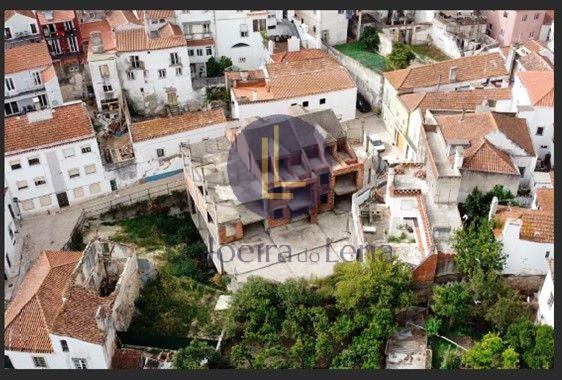 Fotografia de imóvel: Edifício para reabilitação - Santarém