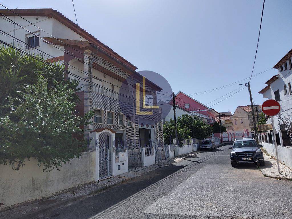 Fotografia de imóvel: IMOVEL NA BOBADELA