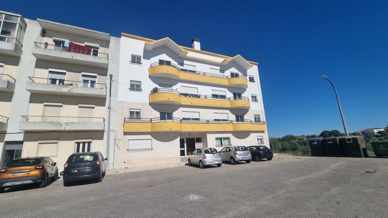 Fotografia de imóvel: Garagem “F” - (c/ 21,00m²) – Marvila / Santarém